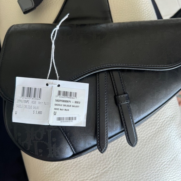 Christian Dior - Limited Edition Oblique Galaxy Saddle Bag with Buckle Strap - Picture 3 of 16